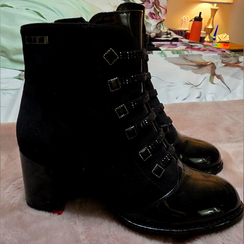 Aqua Flex Women's Gancy Booties